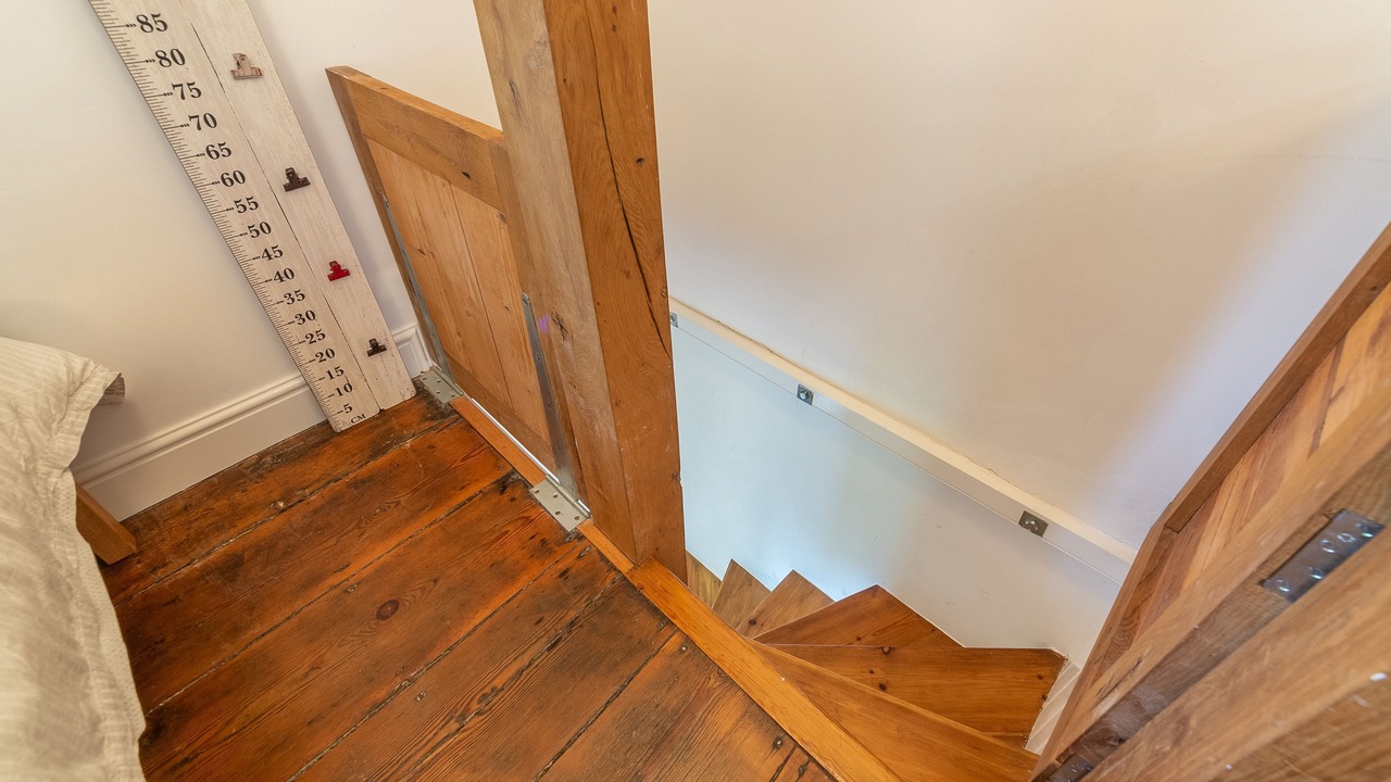 Photo of Others in Field Dalling