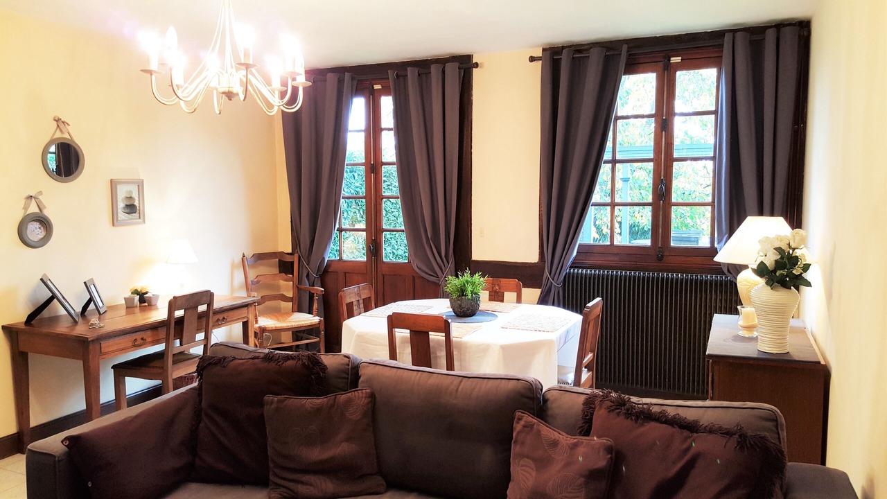 Photo of Livingroom in Equemauville