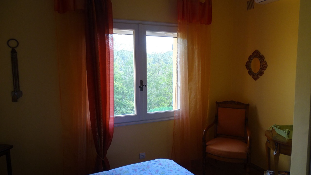 Photo of Bedroom in Hyeres