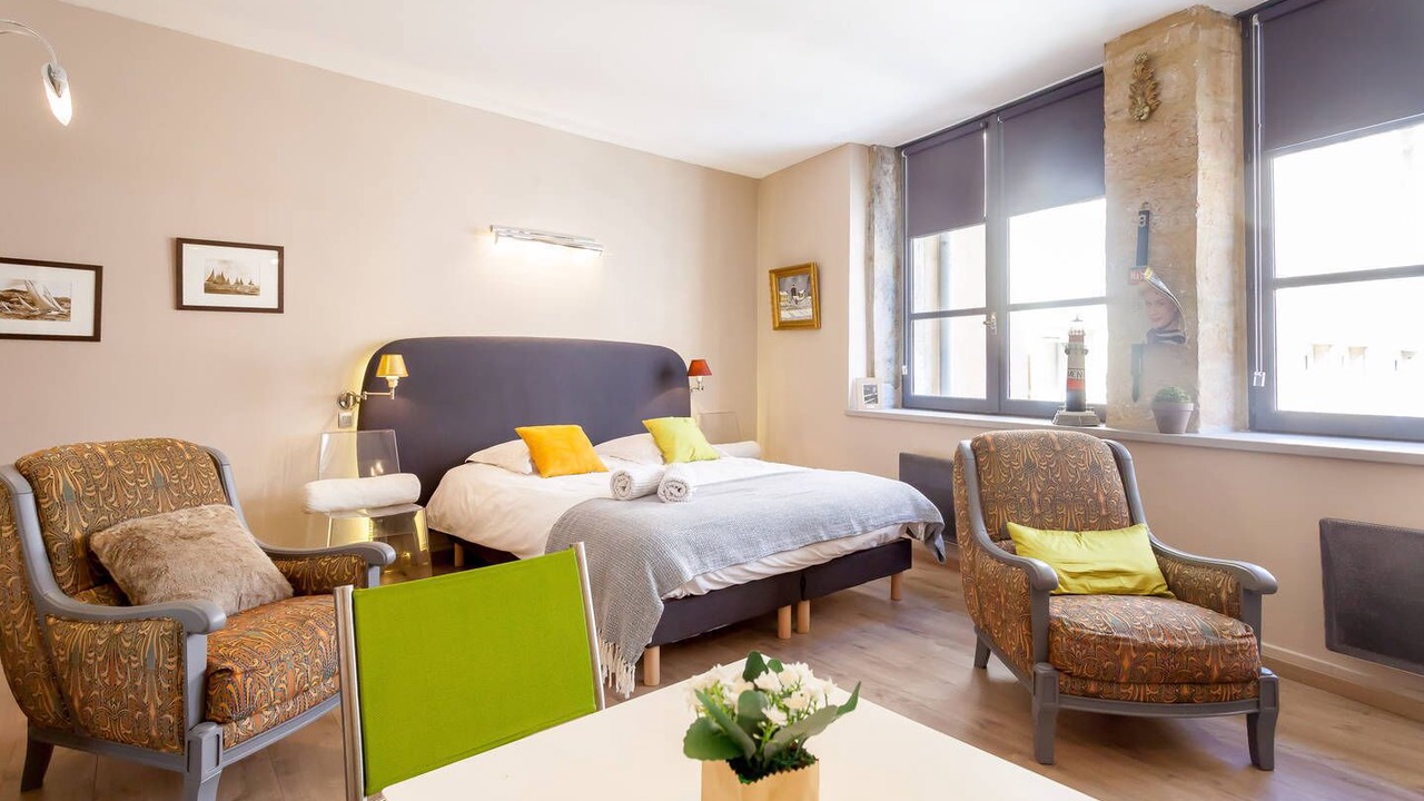 Photo of Bedroom in 1st Arrondissement