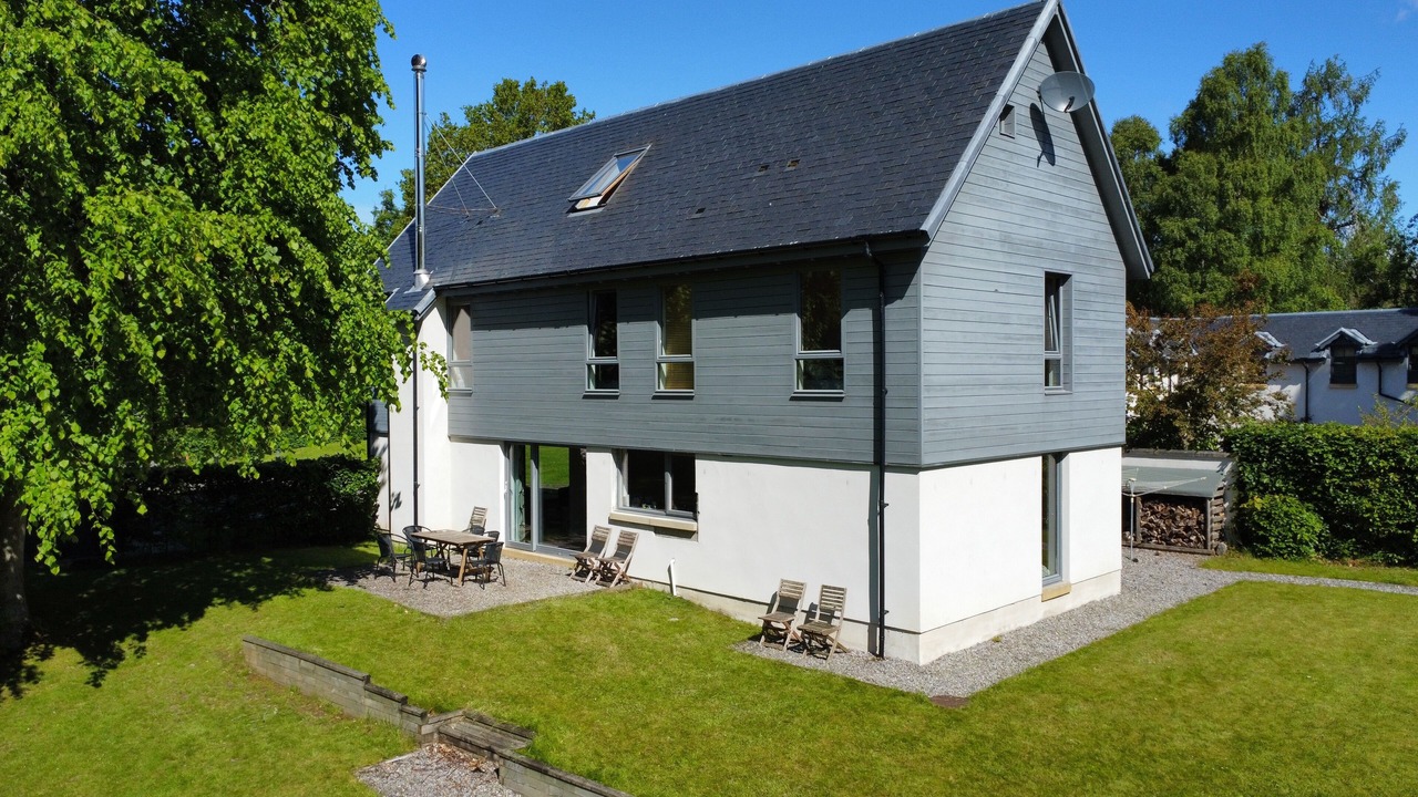 Photo of Outdoor in Marybank