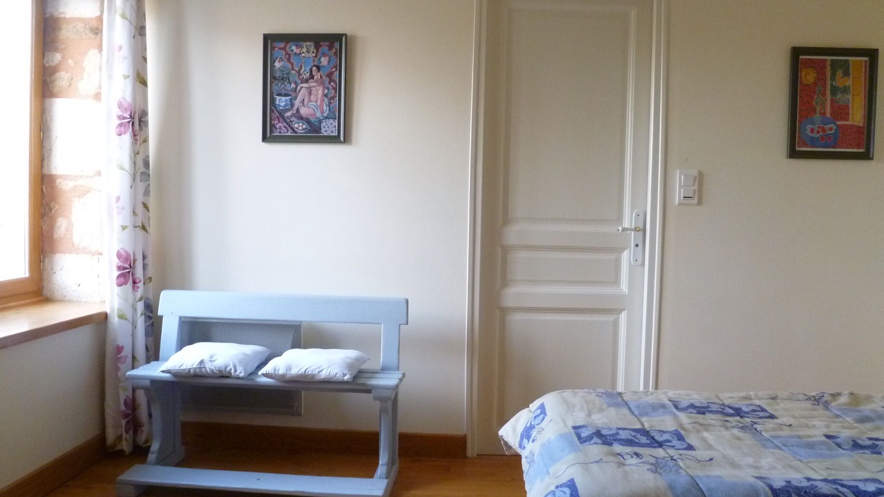 Photo of Bedroom in Carves