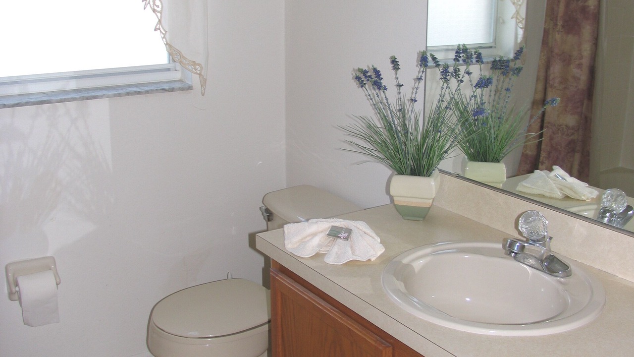 Photo of Bathroom in Eagle Pointe South