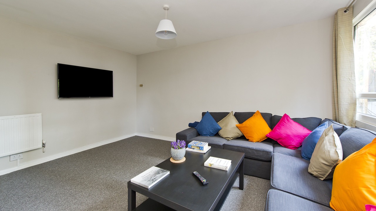 Photo of Others in Notting Dale