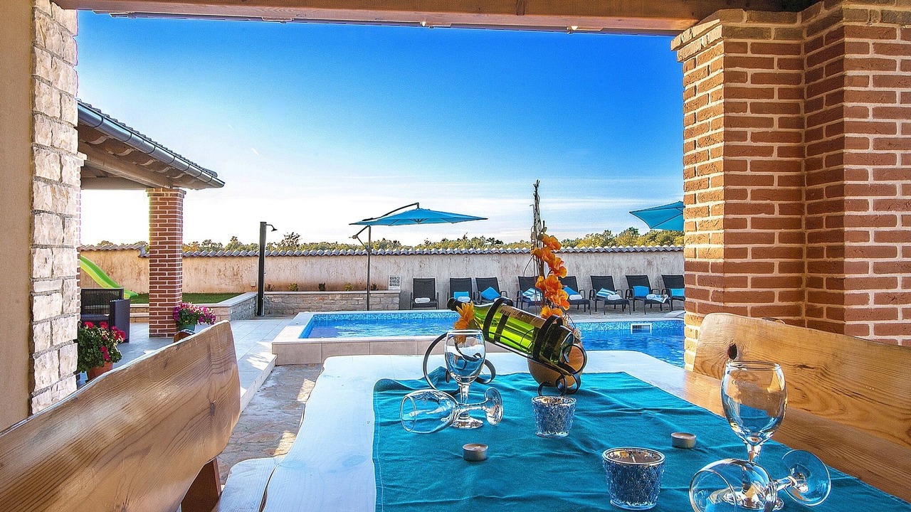 Photo of Outdoor in Muzini