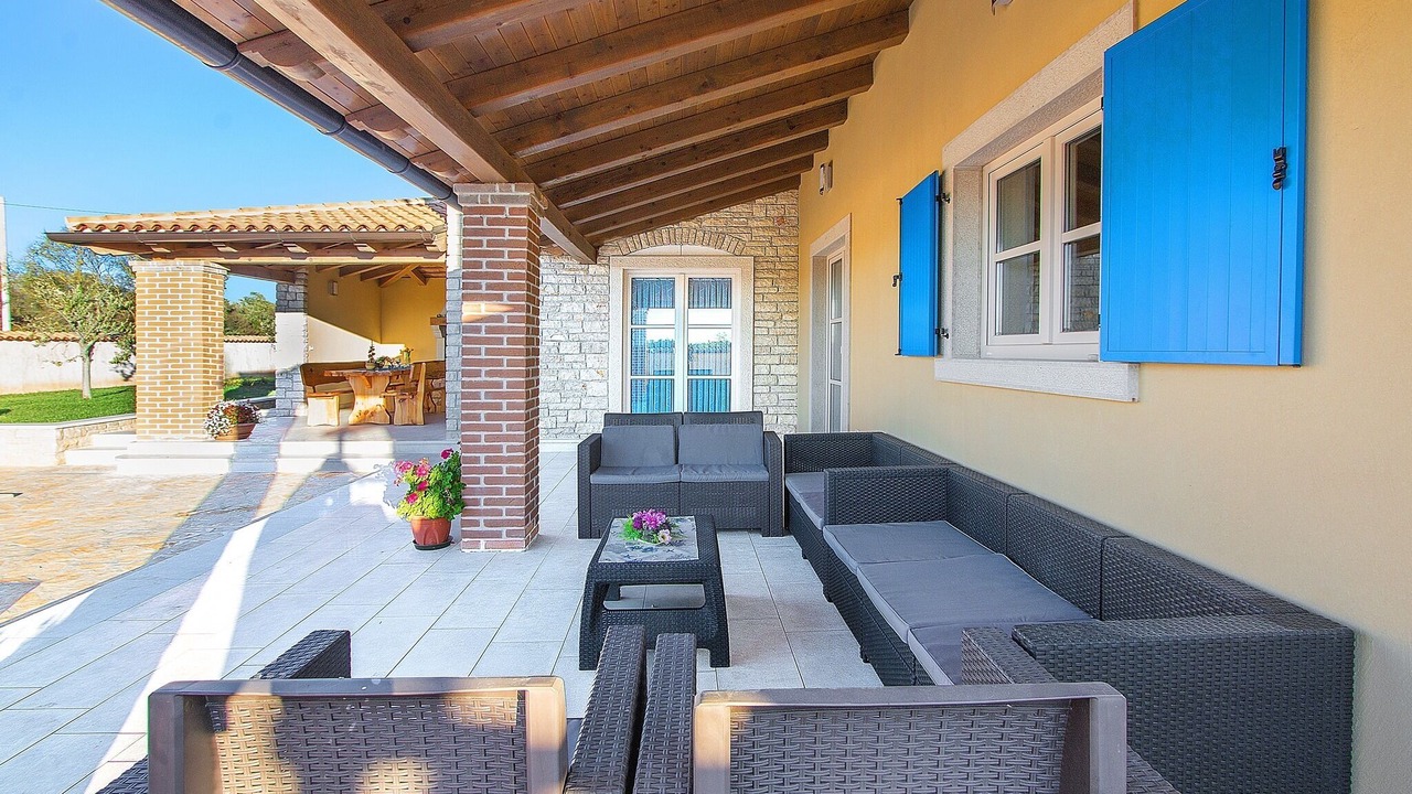 Photo of Patio Balcony in Muzini