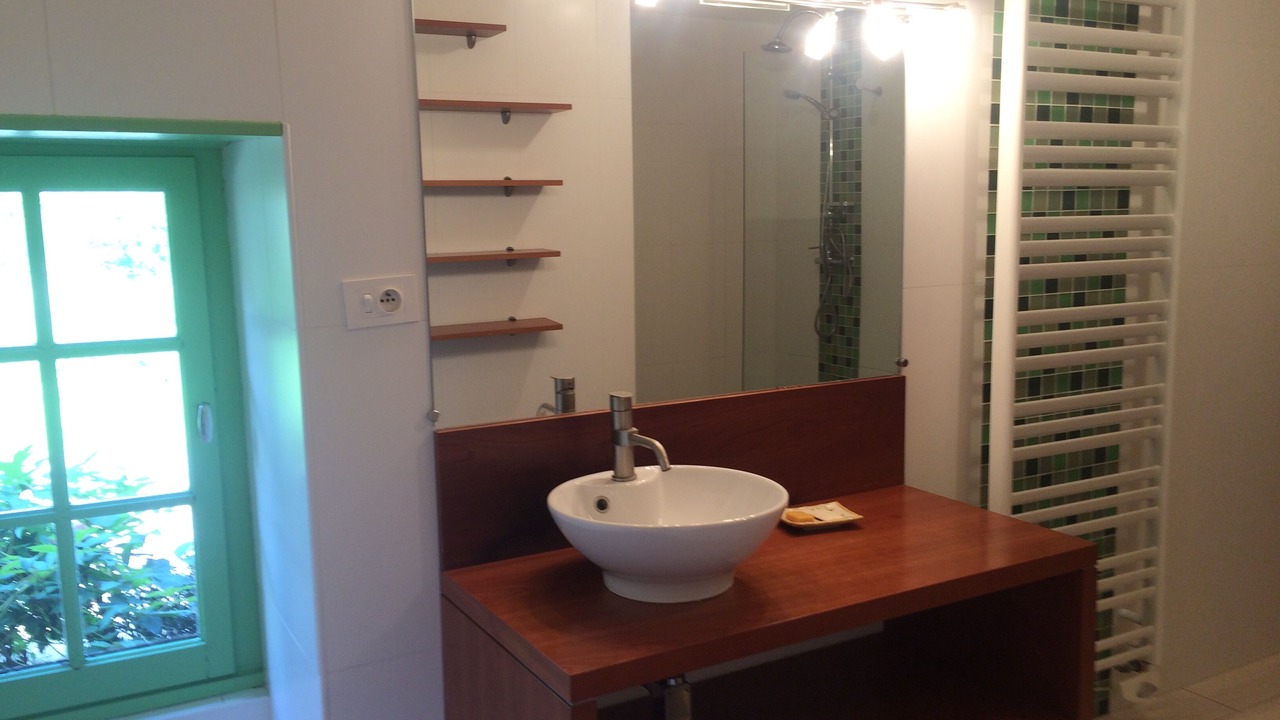 Photo of Bathroom in Chateau-Guibert