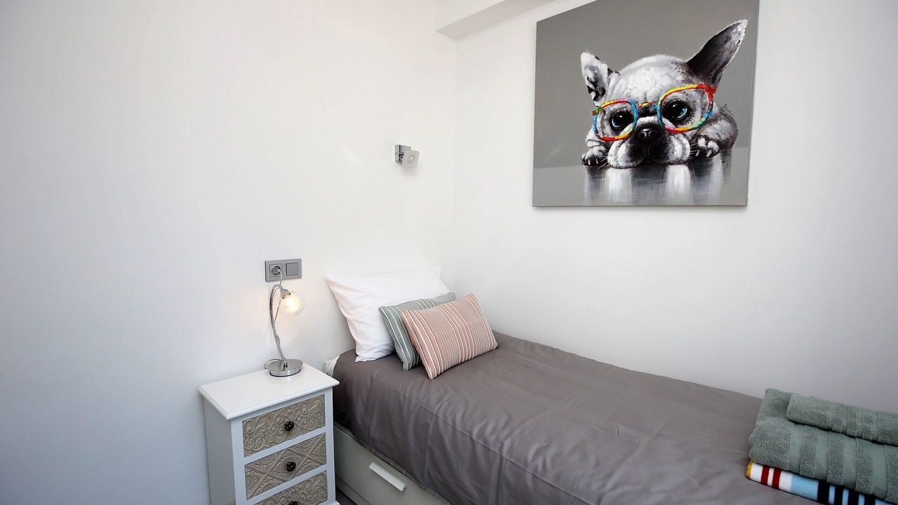 Photo of Bedroom in Golden Mile