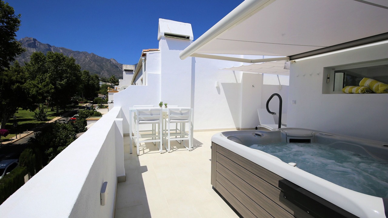 Photo of Patio Balcony in Golden Mile