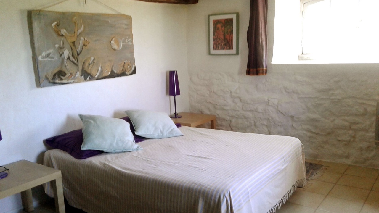 Photo of Bedroom in Larbont