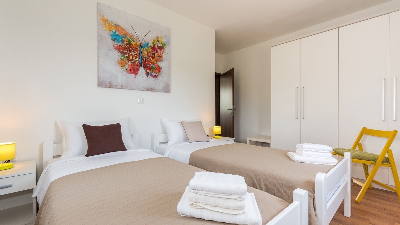 Photo of Bedroom in Pican