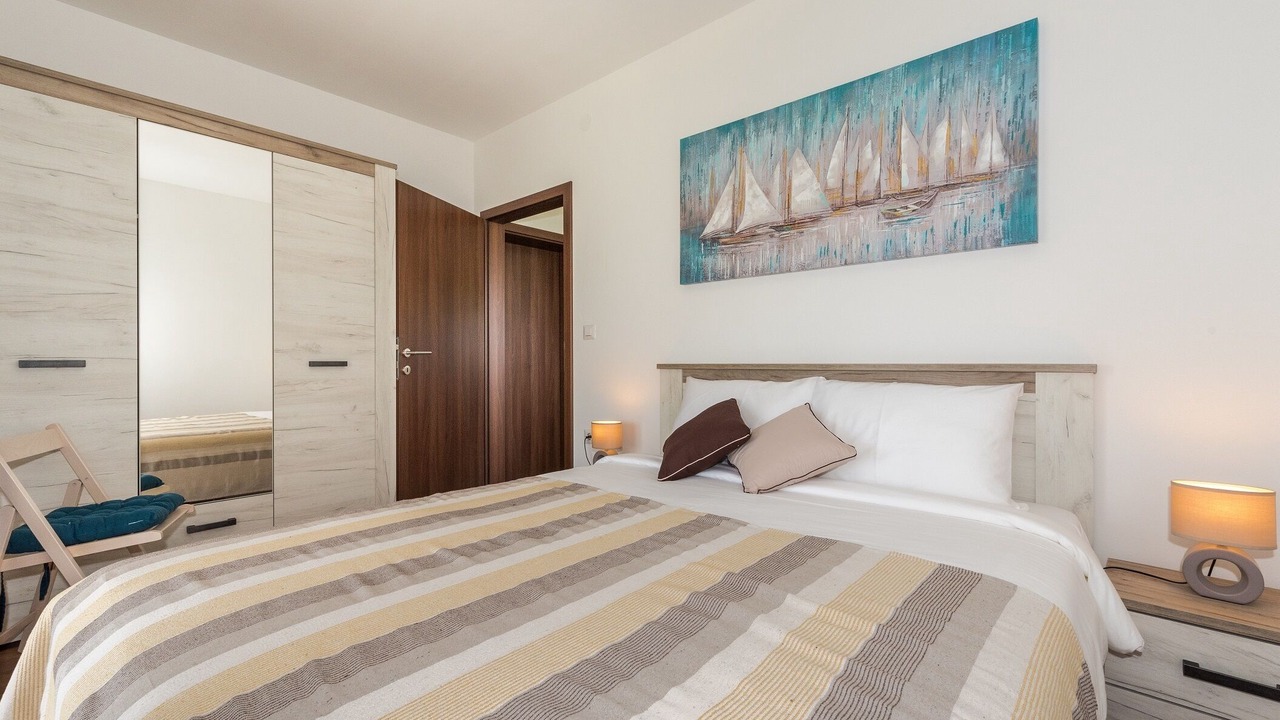 Photo of Bedroom in Pican