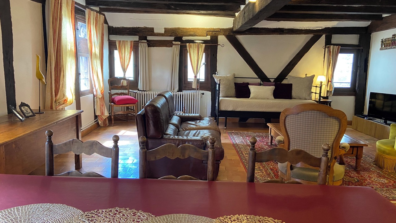 Photo of Livingroom in Chinon