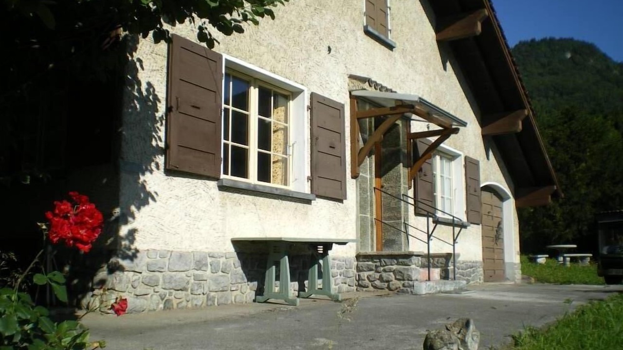 Photo of Outdoor in Onnion