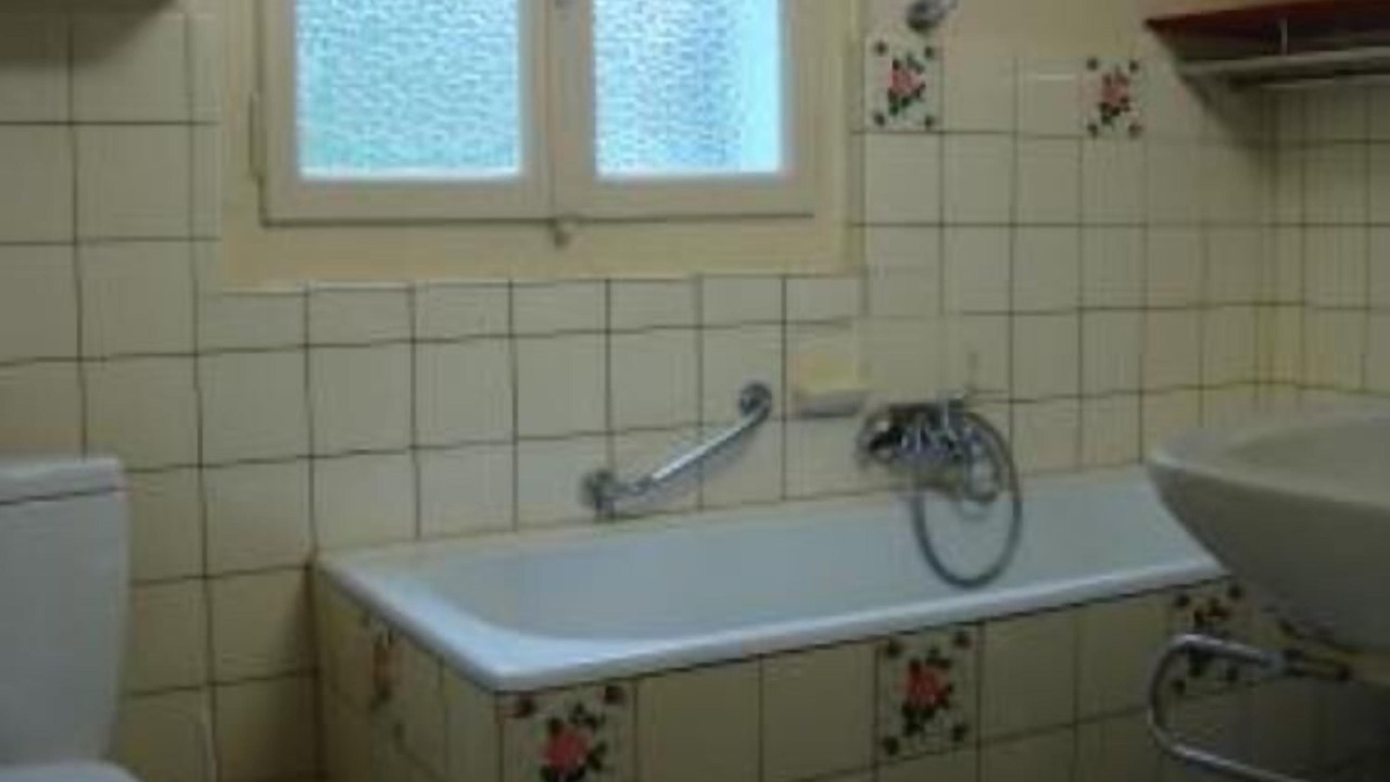 Photo of Bathroom in Onnion