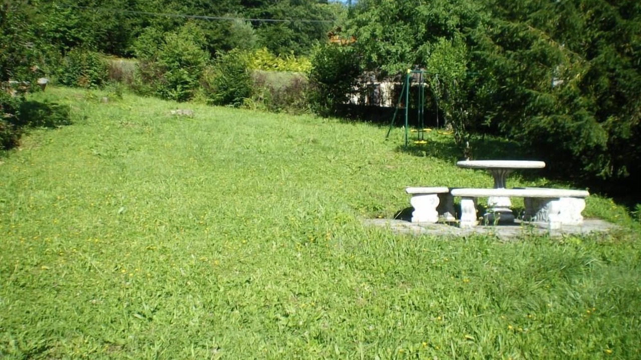 Photo of Outdoor in Onnion