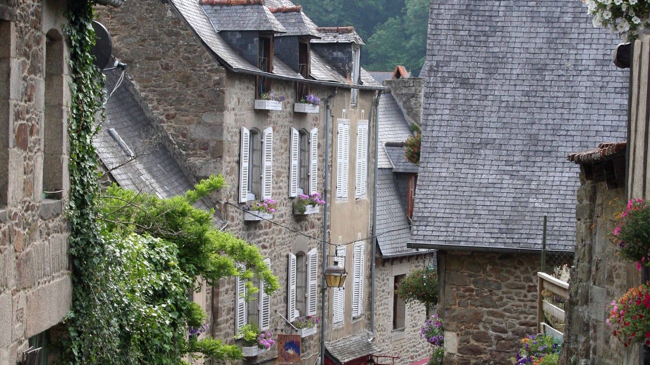 Photo of Others in Lanvallay