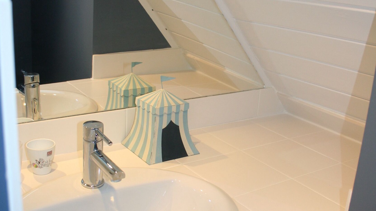 Photo of Bathroom in Plougrescant