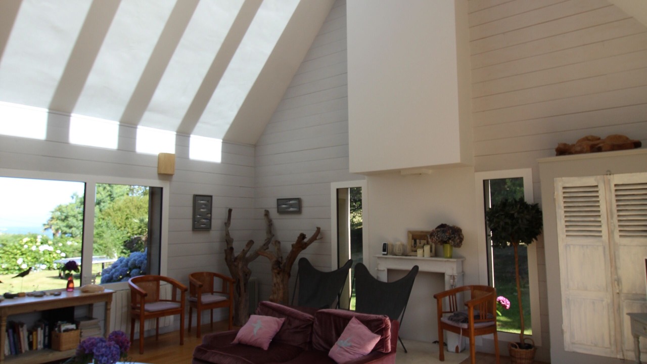 Photo of Livingroom in Plougrescant