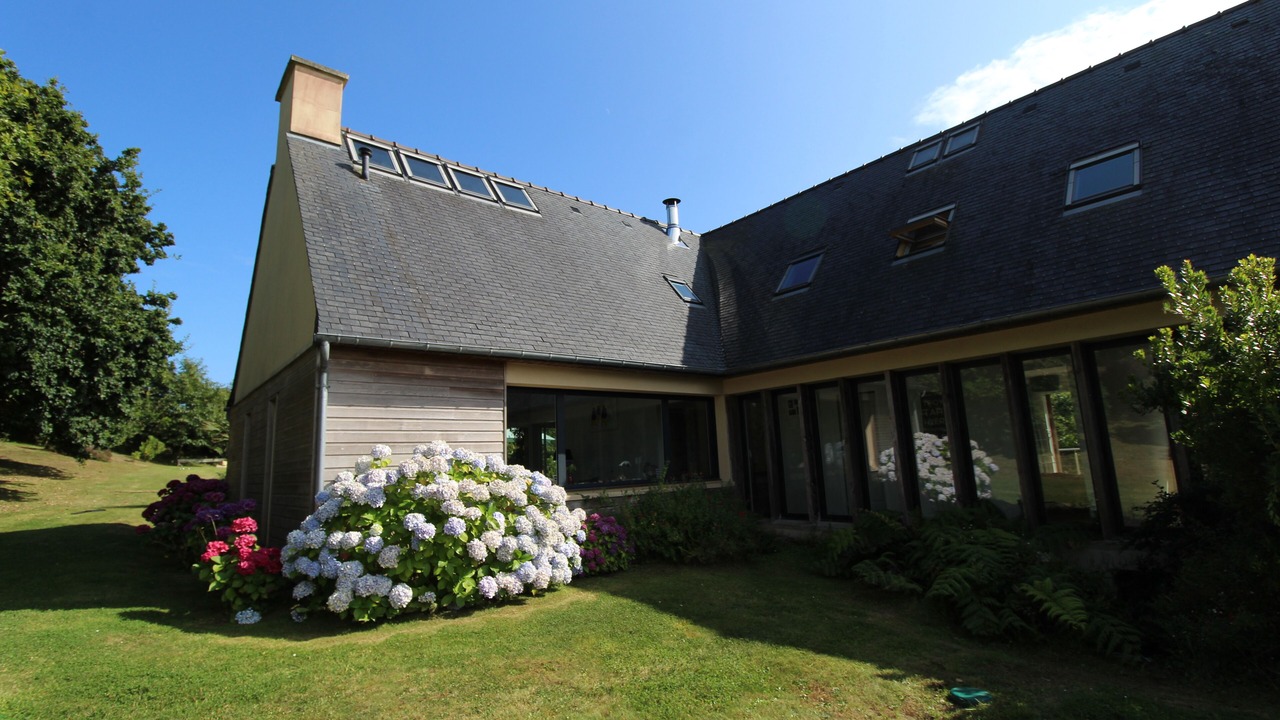 Photo of Outdoor in Plougrescant