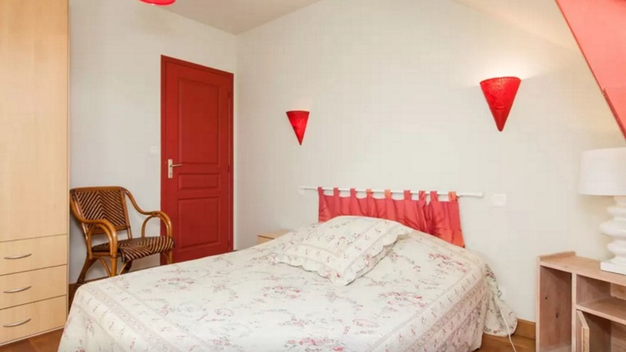 Photo of Bedroom in Saint-Lunaire