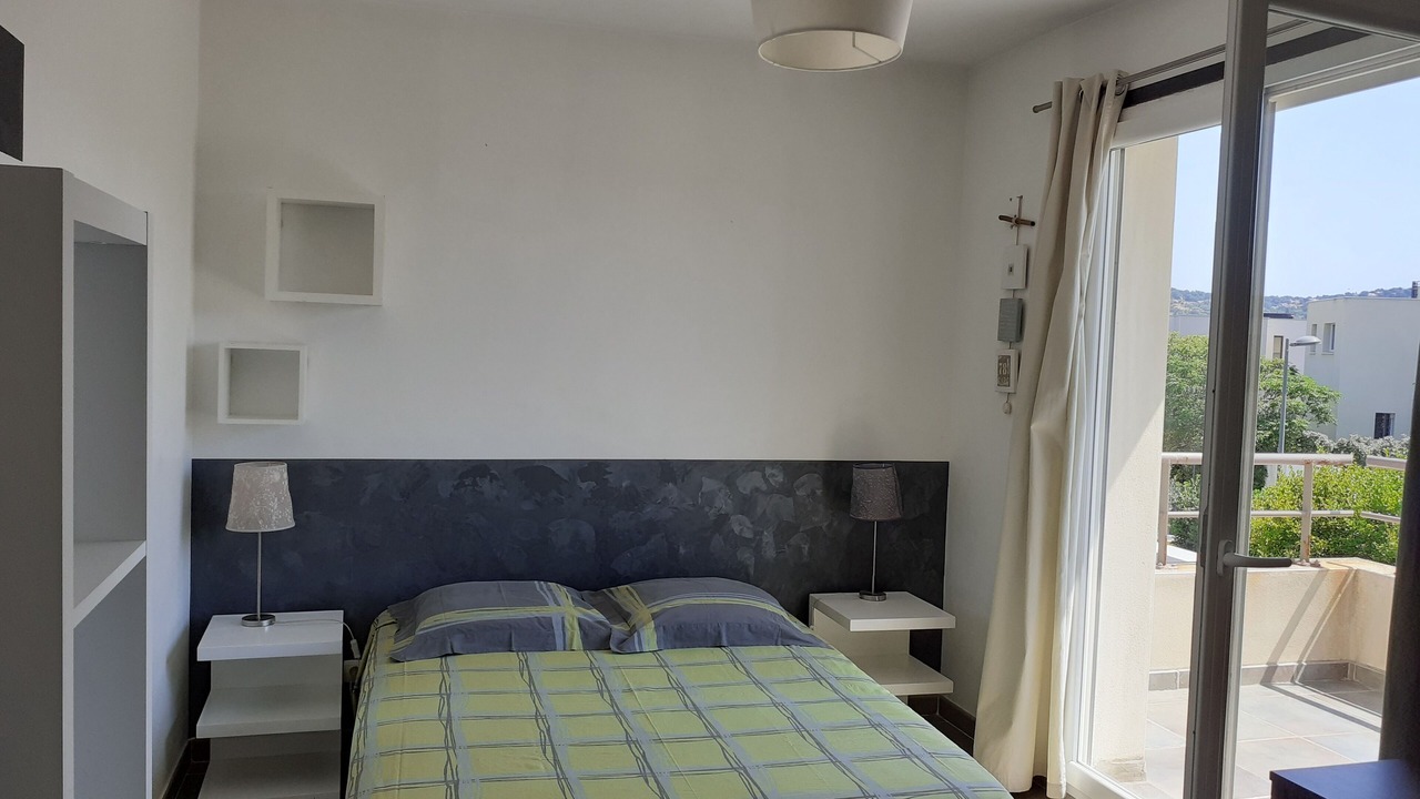 Photo of Bedroom in Sete