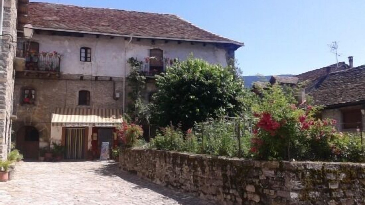 Photo of Outdoor in Anso