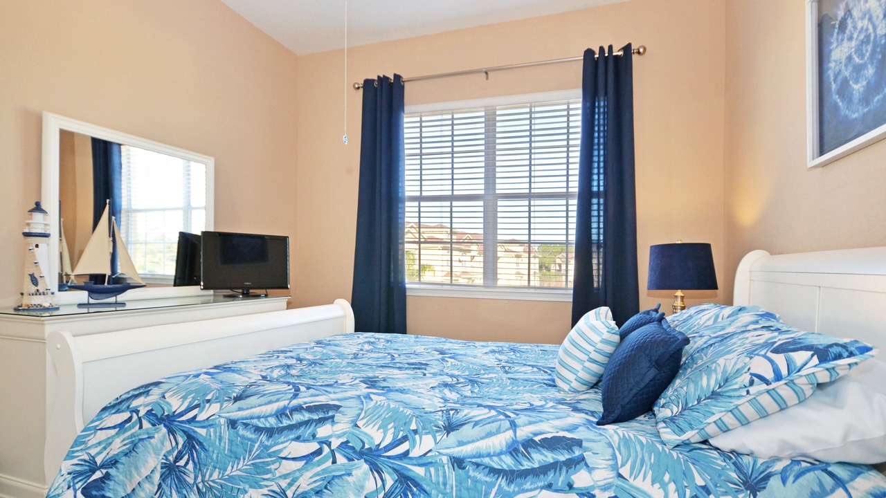 Photo of Bedroom in Loughman