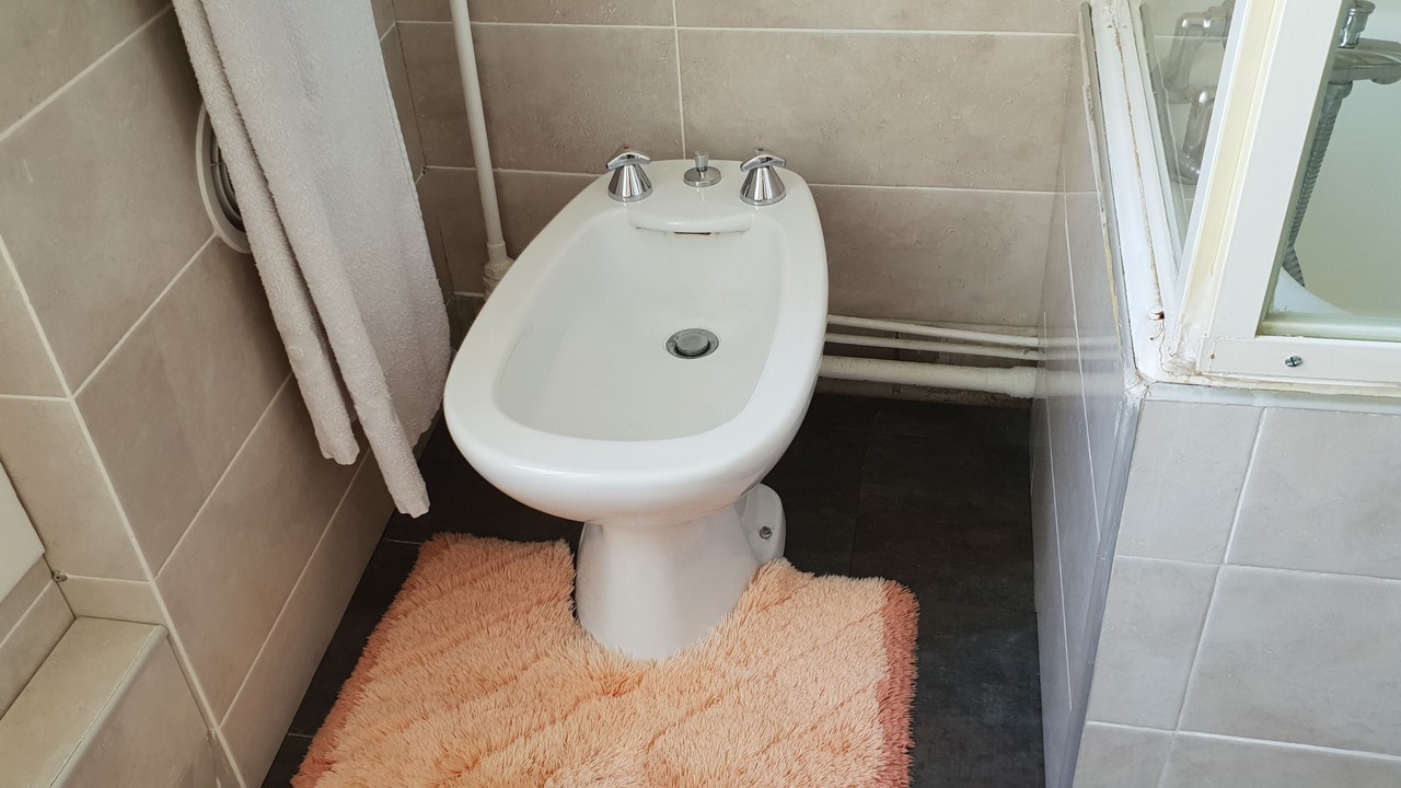 Photo of Bathroom in Quartier de la Plaine-de-Monceaux