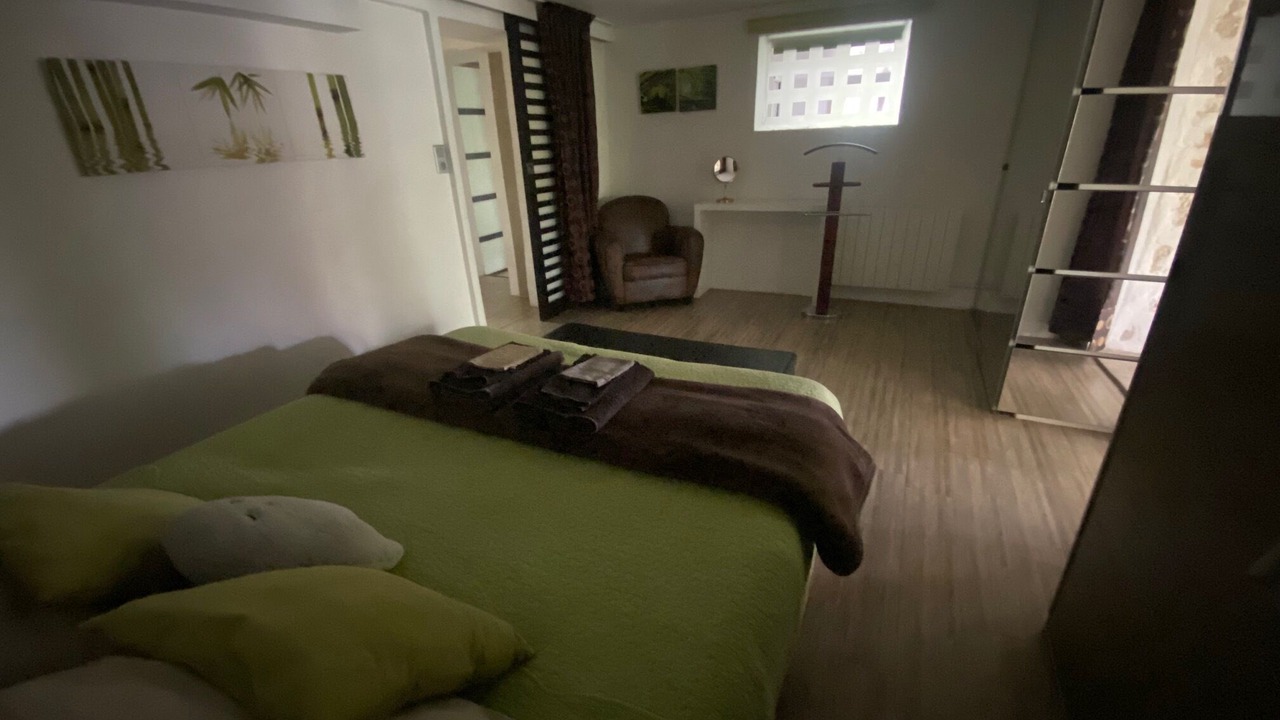 Photo of Bedroom in Roquefort-les-Pins