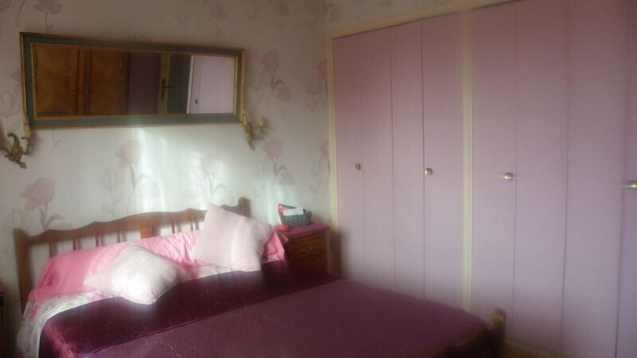 Photo of Bedroom in Sorgues