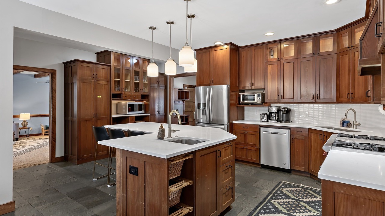 Photo of Others in Minerva