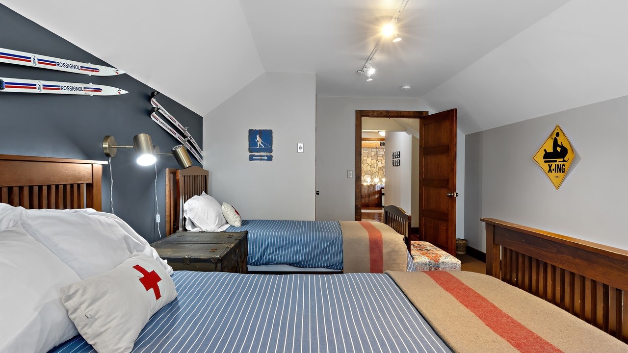 Photo of Others in Minerva