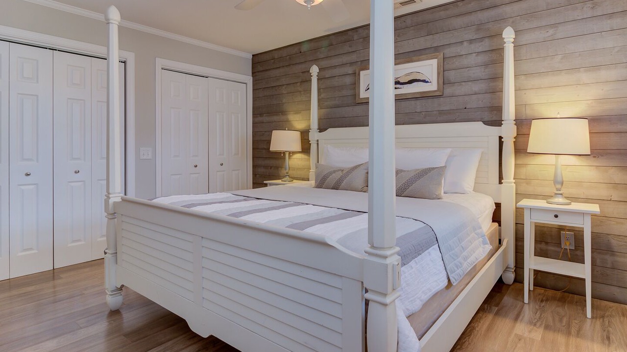 Photo of Bedroom in Village Green