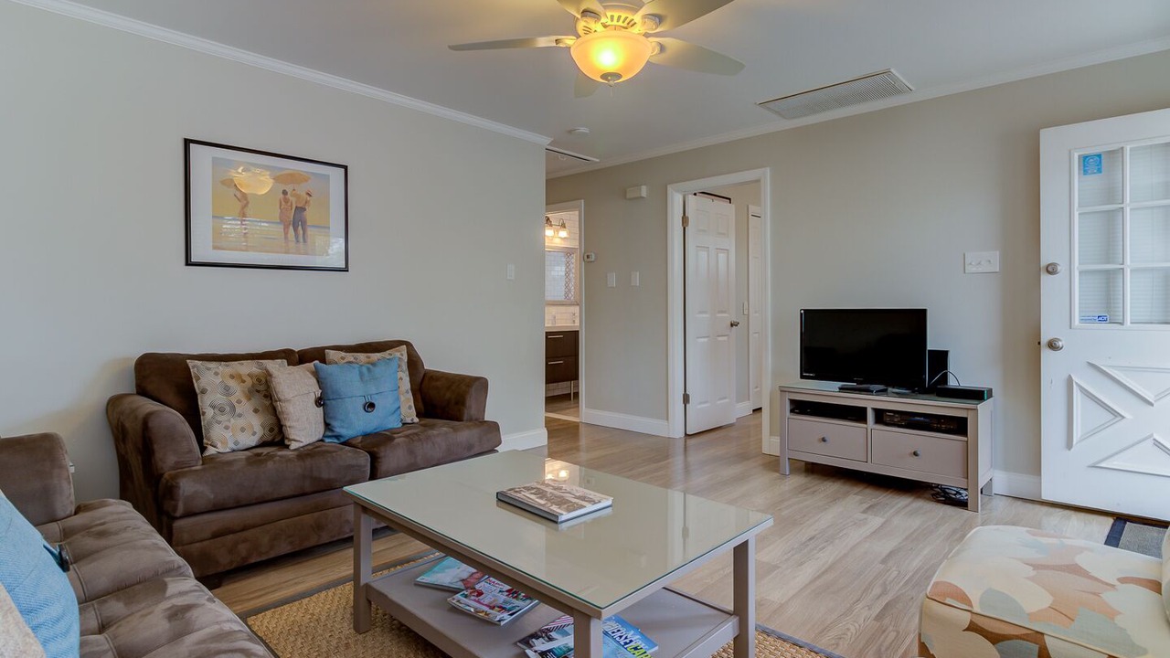 Photo of Livingroom in Village Green