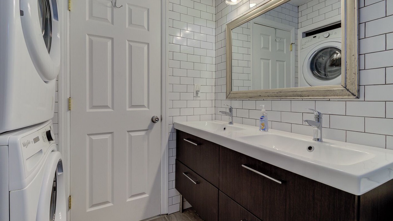 Photo of Bathroom in Village Green