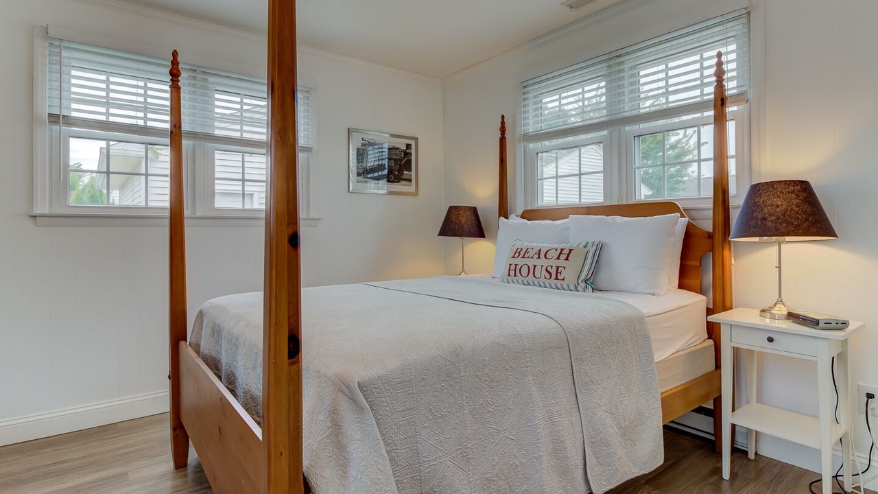 Photo of Bedroom in Village Green