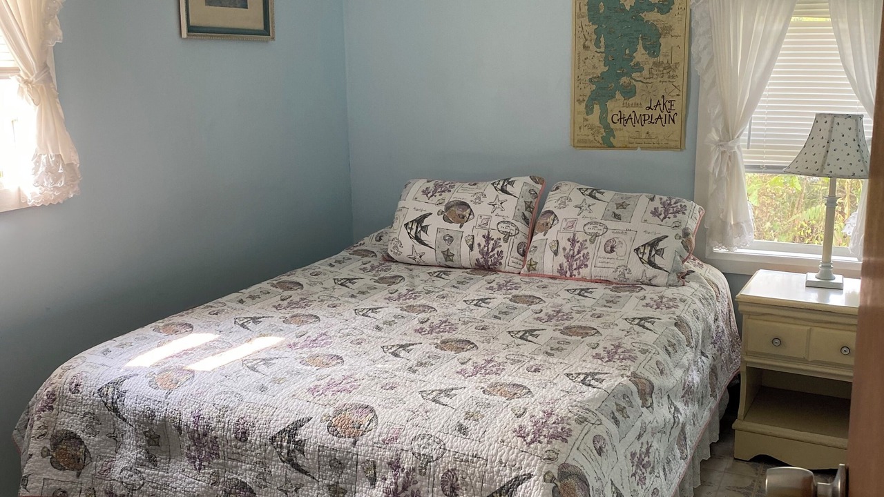 Photo of Bedroom in North Hero