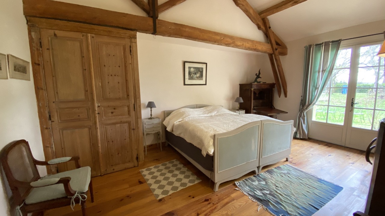 Photo of Bedroom in Castera-Verduzan