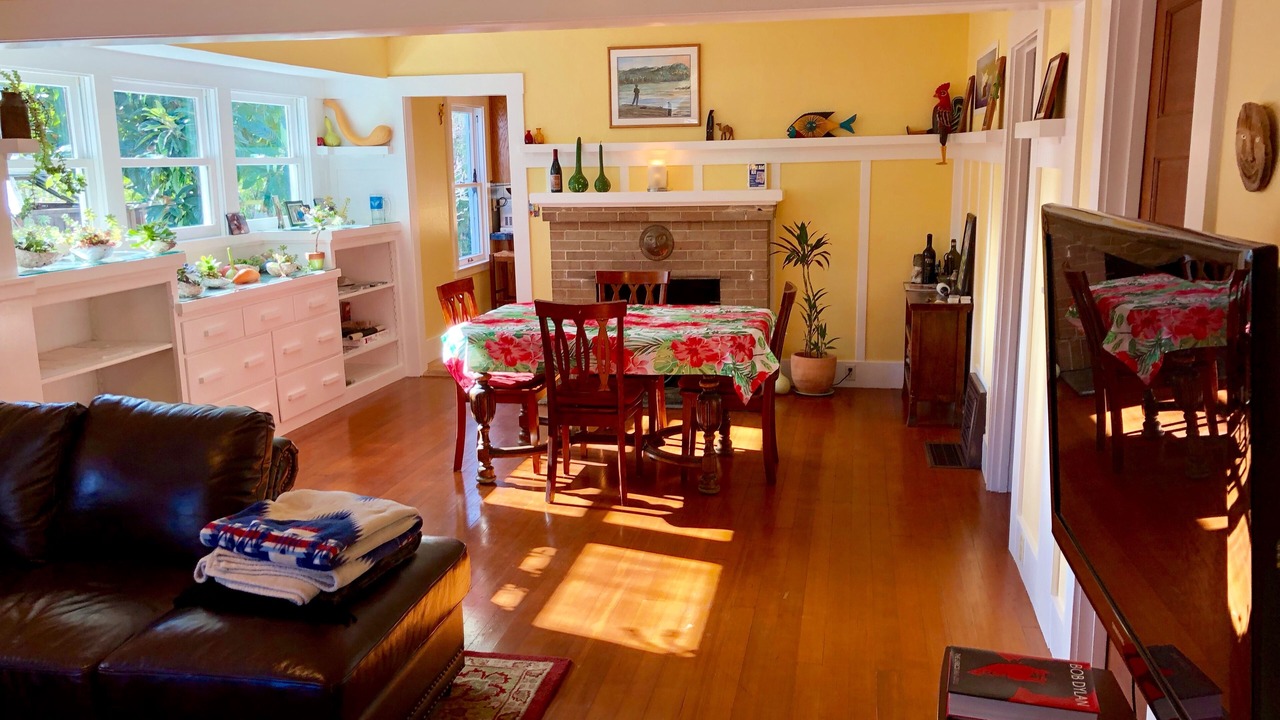 Photo of Livingroom in Napa