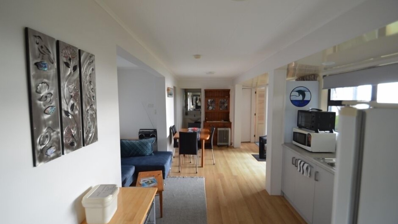 Photo of Livingroom in Coopers Beach