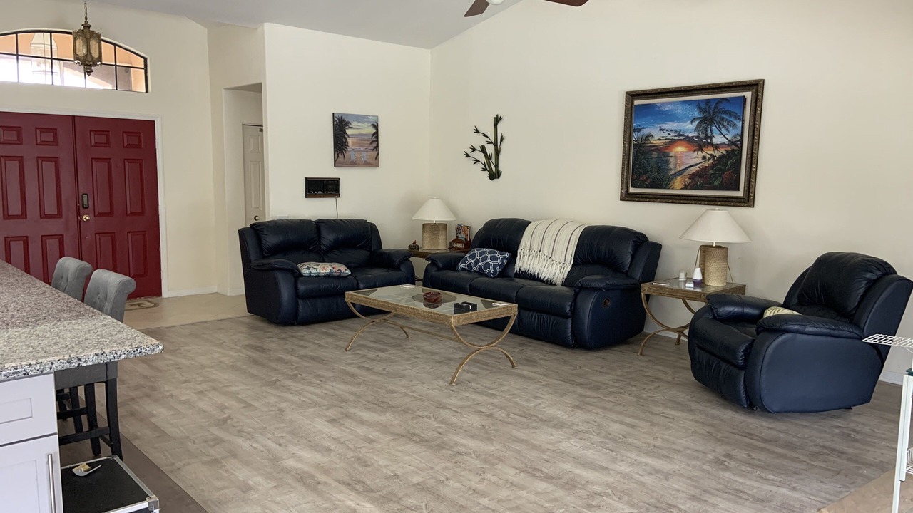 Photo of Livingroom in The Estates