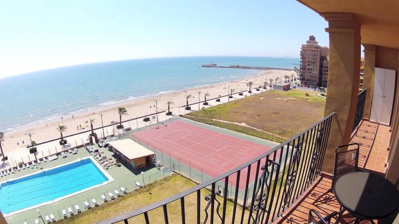 Photo of Patio Balcony in Port Saplaya