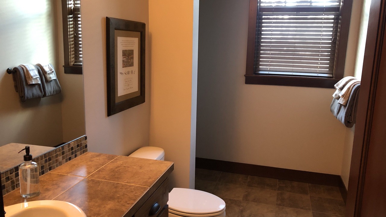 Photo of Bathroom in Cle Elum