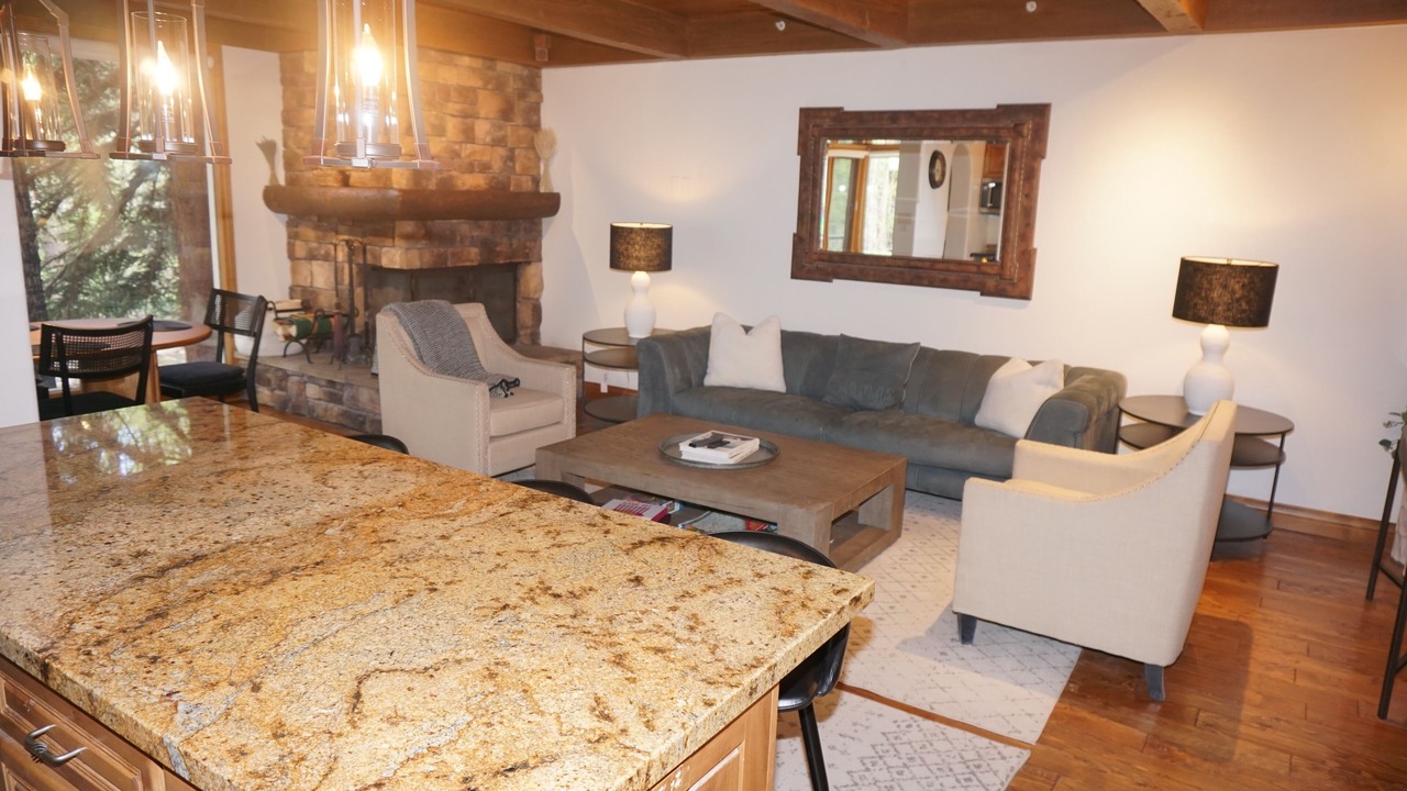Photo of Livingroom in Aspen
