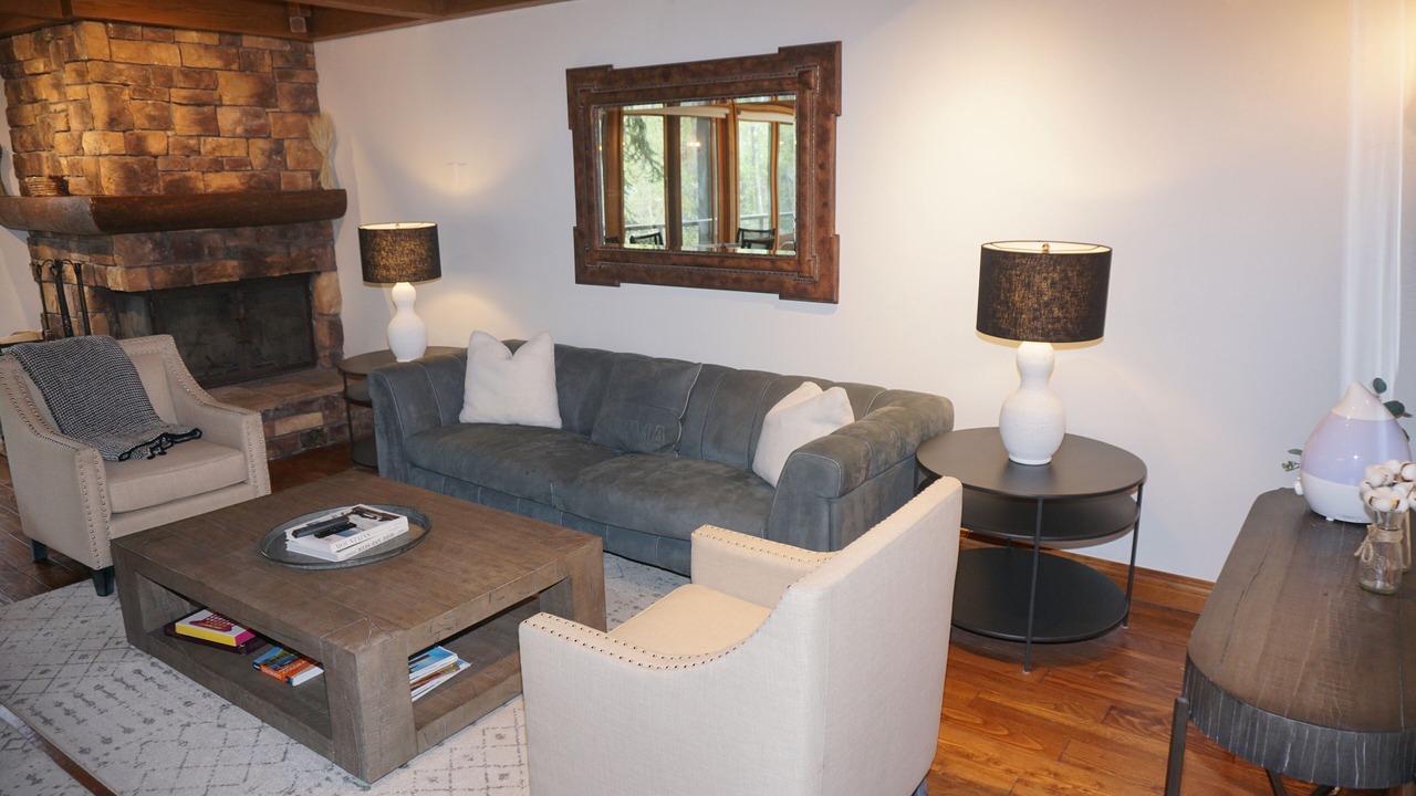 Photo of Livingroom in Aspen
