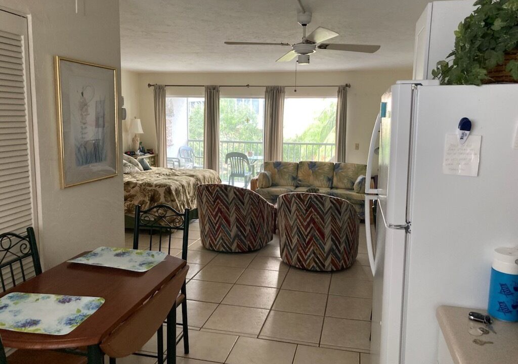Photo of Livingroom in Pelican Bay