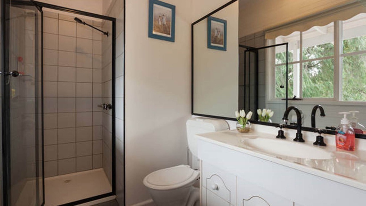 Photo of Bathroom in Capel Sound