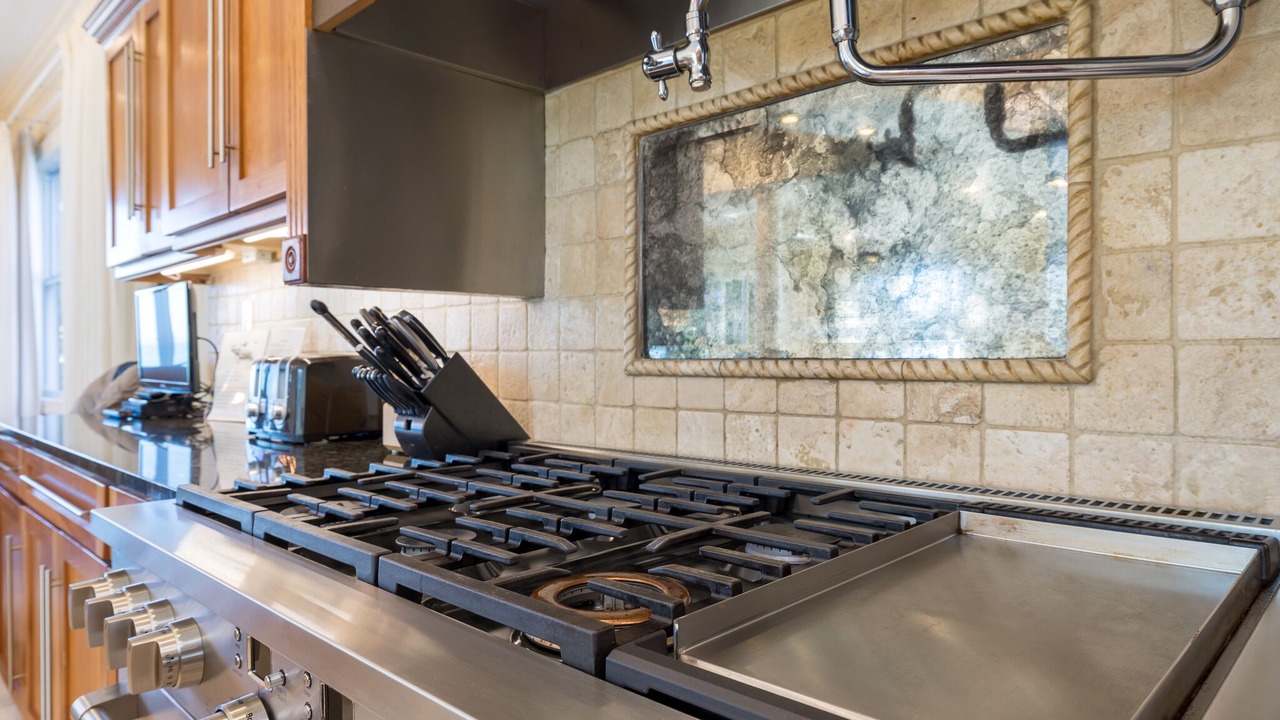 Photo of Kitchen in Independence Square