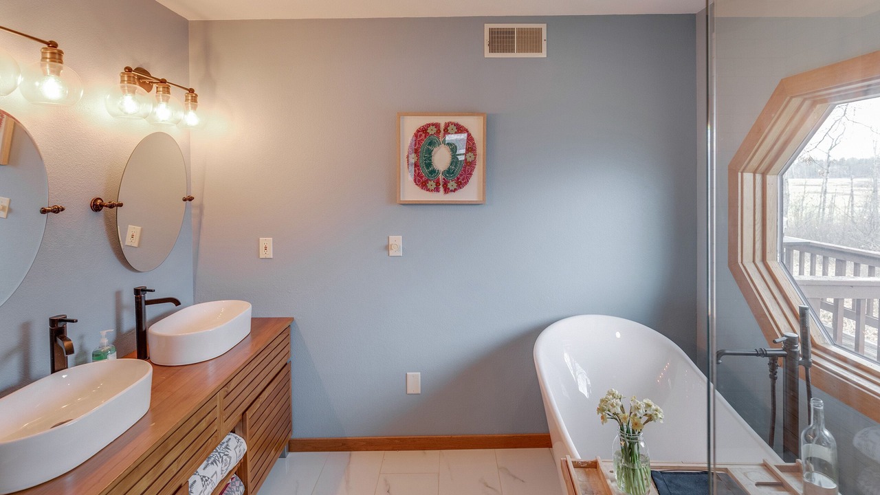 Photo of Bathroom in Baxter